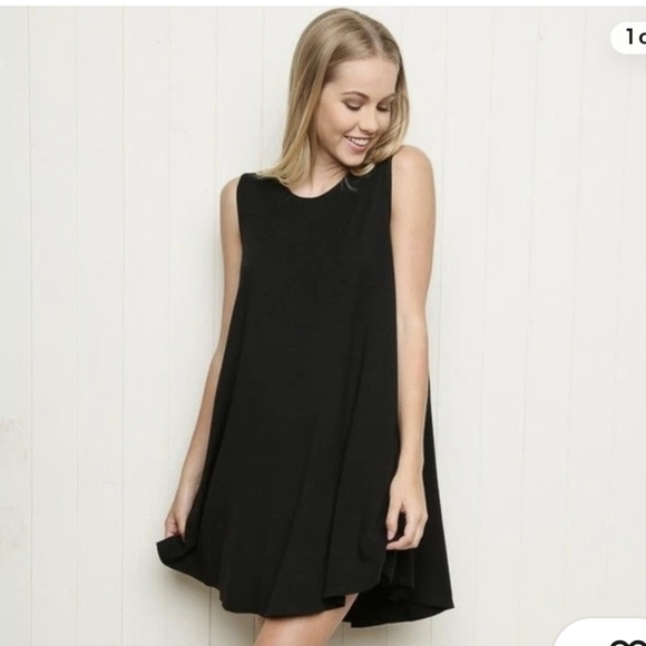 Brandy Melville Dresses & Skirts - Brandy ❤ Melville sleeveless a line dress OS *E
